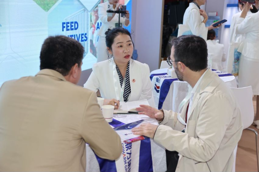 壹号娱乐亮相上海CPHI